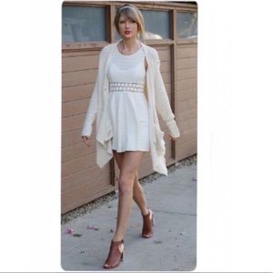 Mudd Cute Lace Flare Dress small